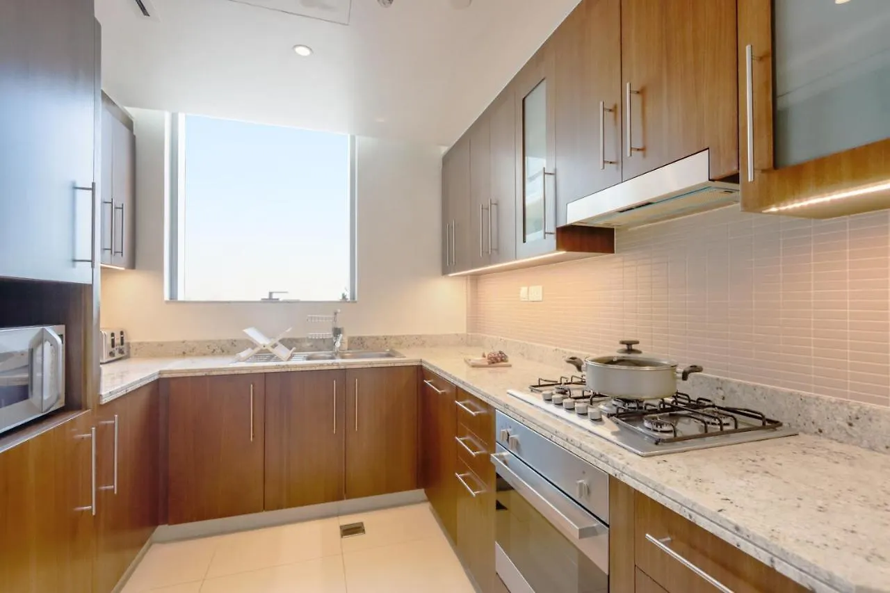 Livbnb - 2Br Burj View In Boulevard Point Дубай 0*,