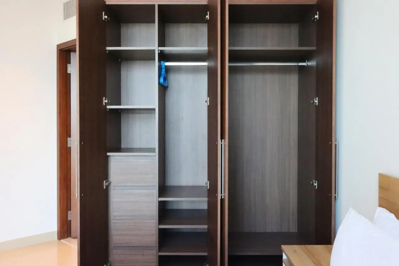 Апартаменты Livbnb - 2Br Burj View In Boulevard Point Дубай