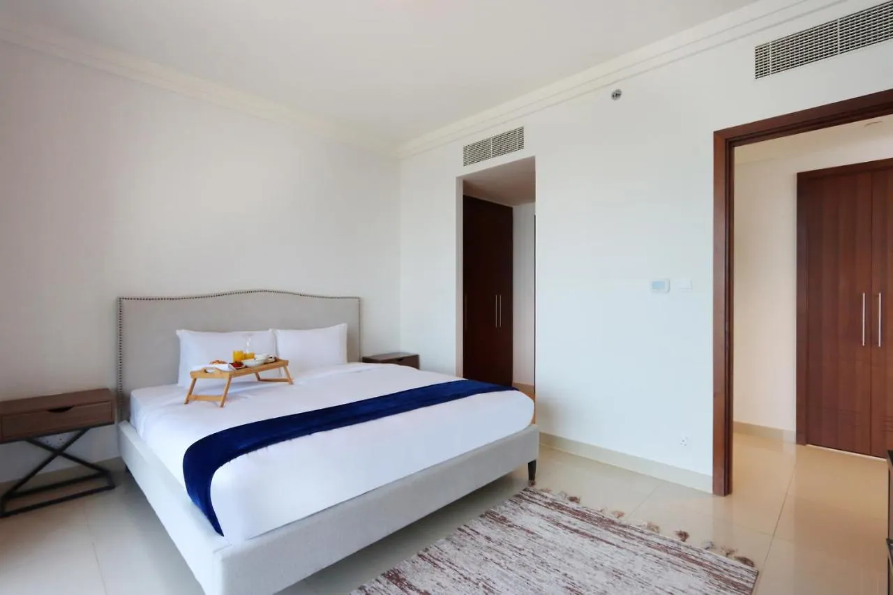 Апартаменты Livbnb - 2Br Burj View In Boulevard Point Дубай