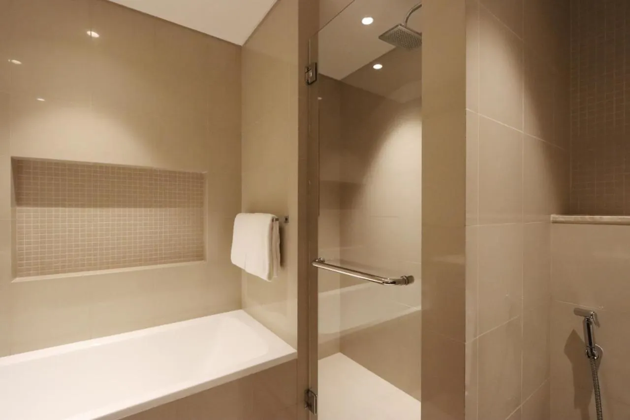 Апартаменты Livbnb - 2Br Burj View In Boulevard Point Дубай